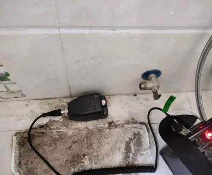 资兴屋顶漏水维修公司分享下卫生间漏水的危害及解决方法