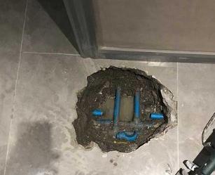 资兴阳台漏水维修公司分享下暖气管道漏水的原因有哪些